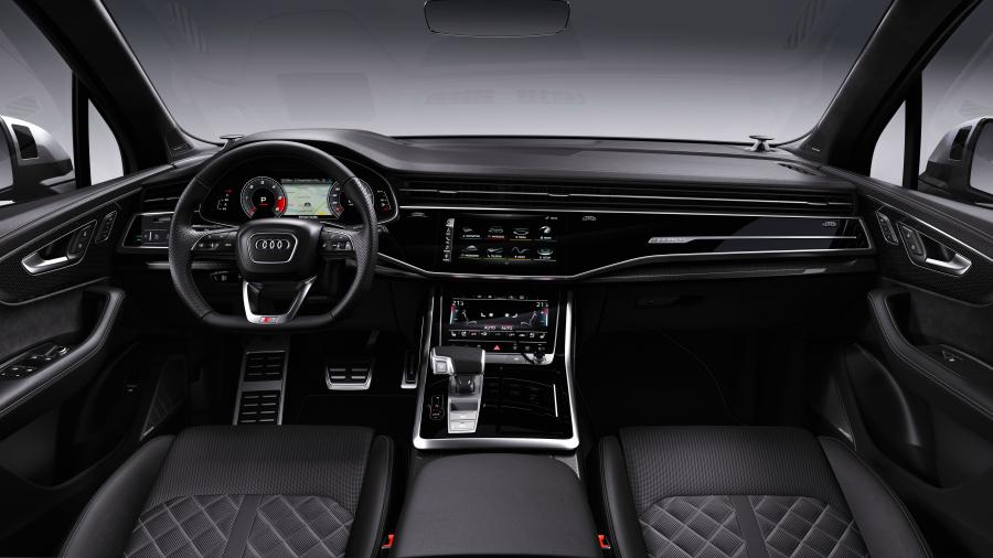 Торпедо Audi SQ7 TDI (4M) 2019 года  (WW) (фото 11 из 40)
